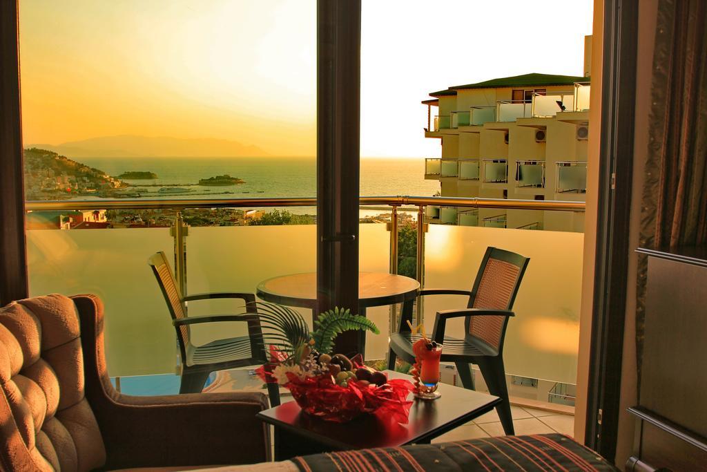 Royal Palace Kusadasi Hotel Phòng bức ảnh