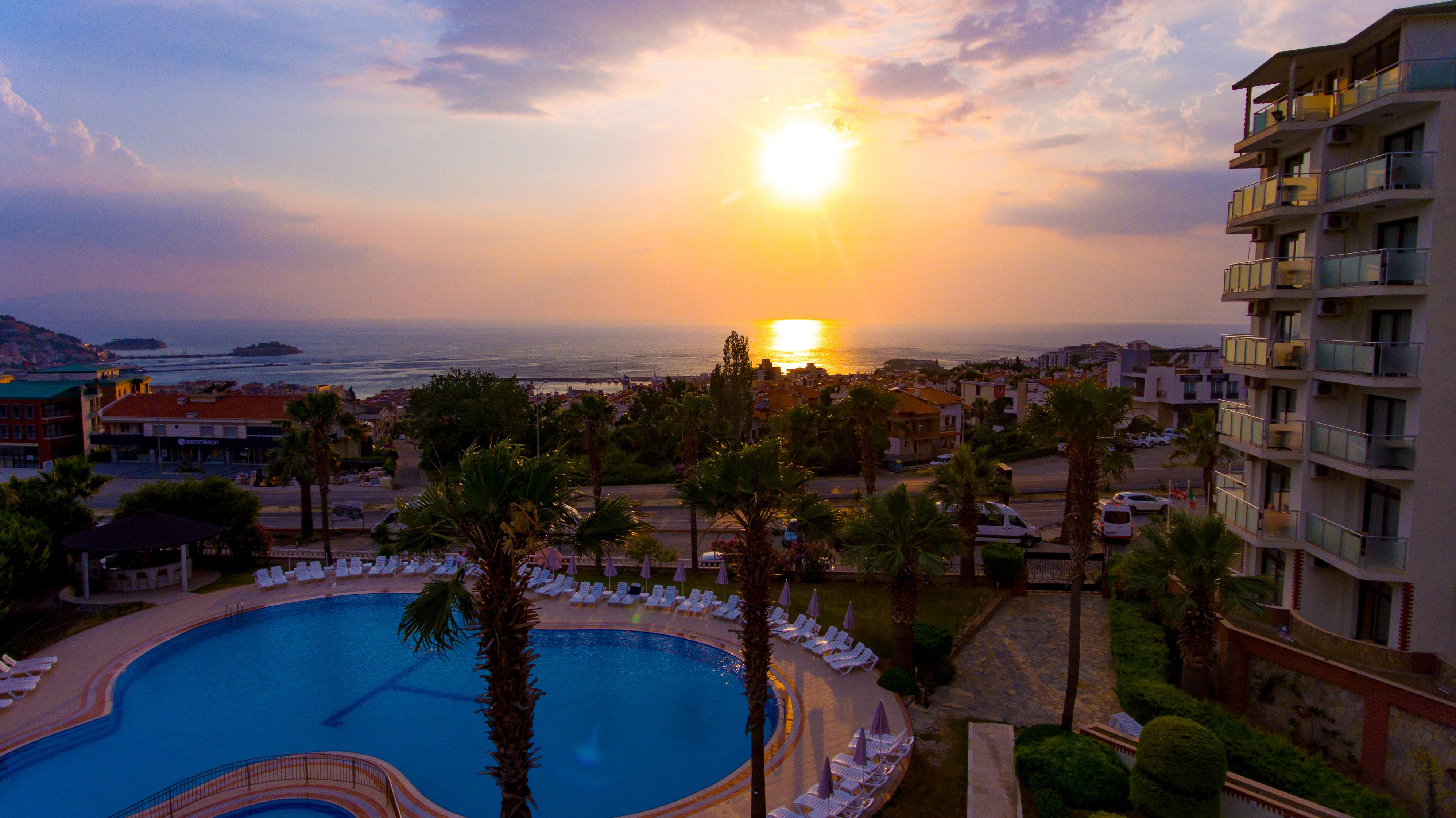 Royal Palace Kusadasi Hotel Ngoại thất bức ảnh