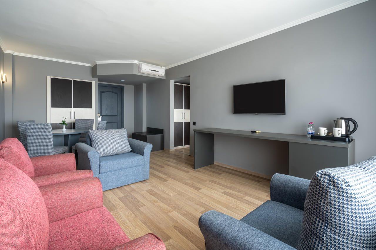 Royal Palace Kusadasi Hotel Ngoại thất bức ảnh